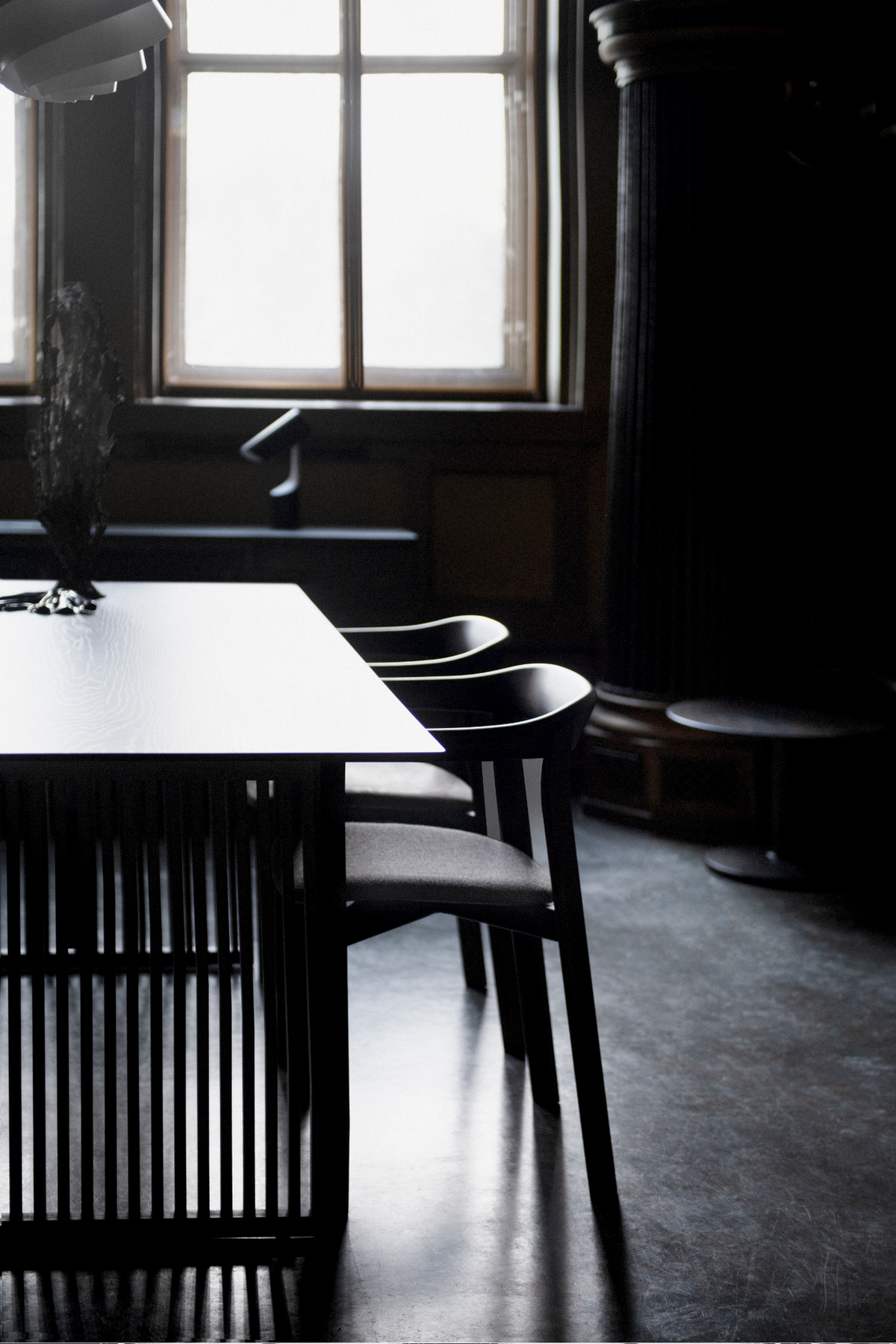 Holm Chair