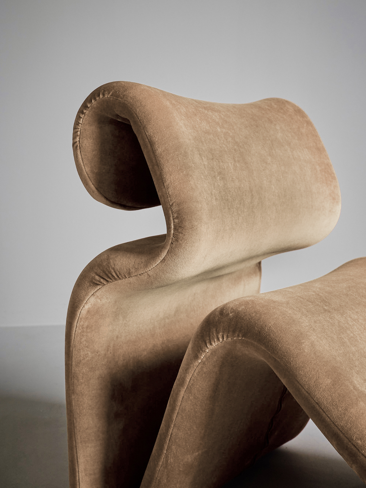 Etcetera Lounge Chair