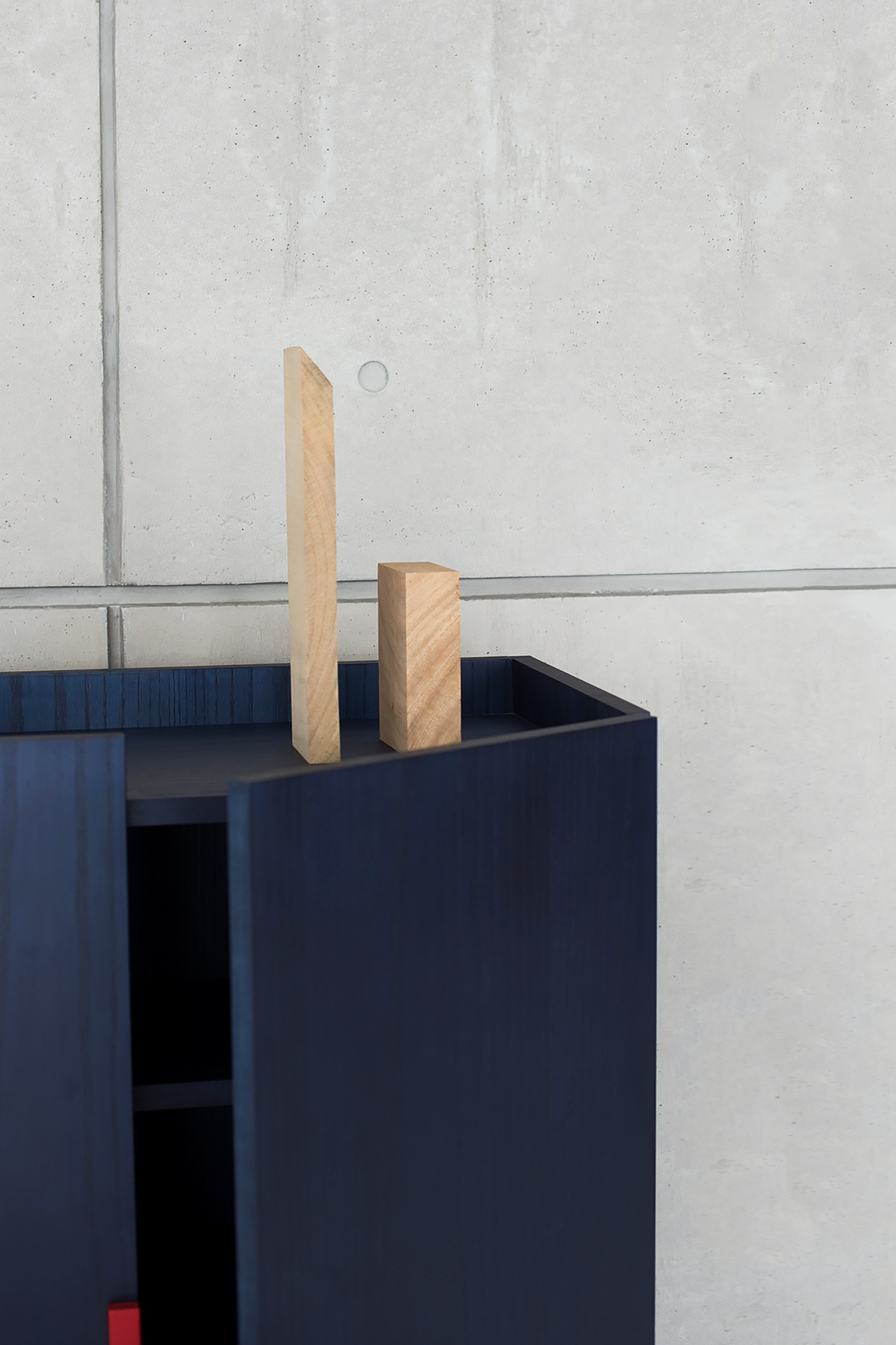 Aizome Cabinet