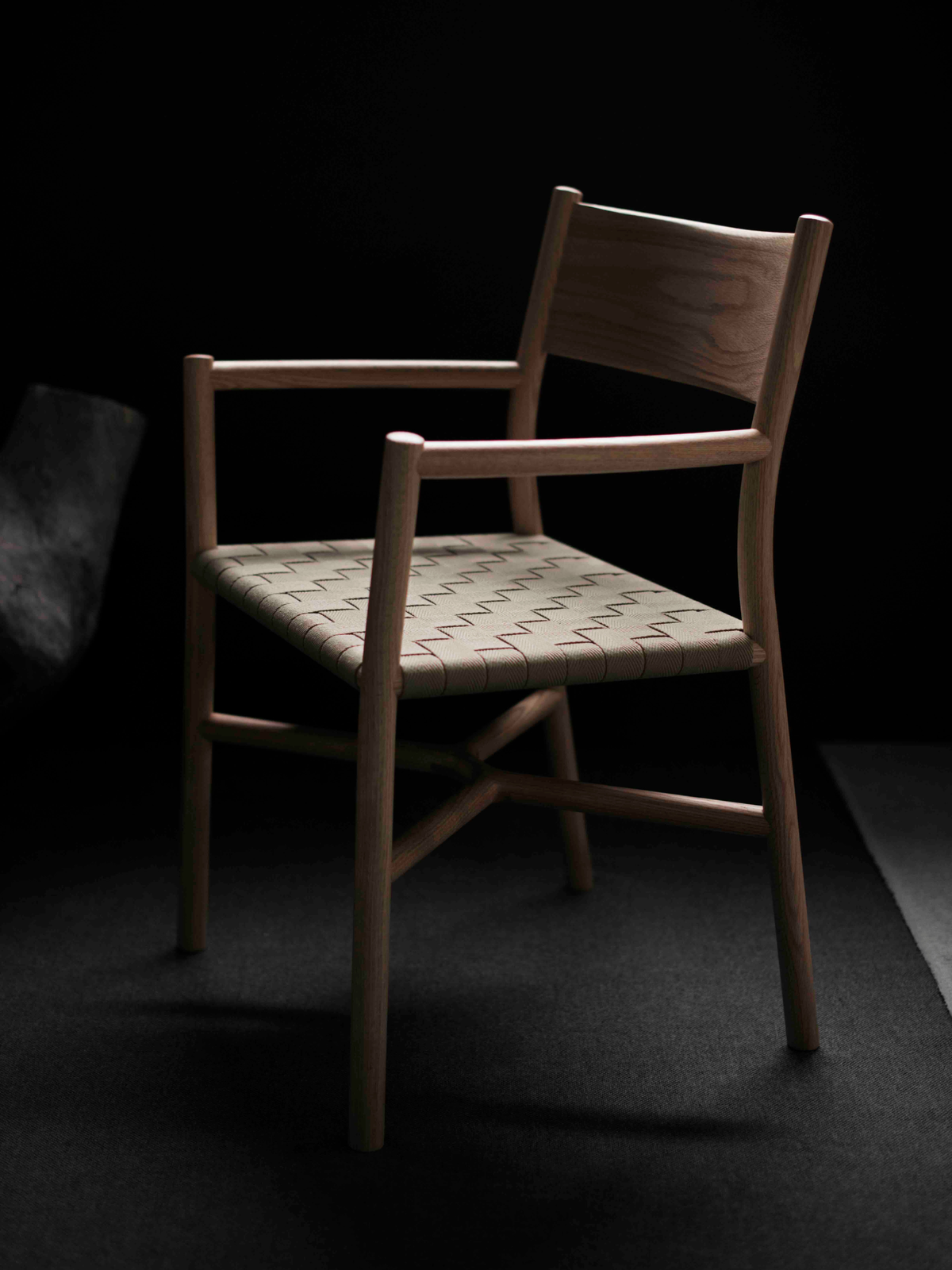 Ariake Chair with Arms