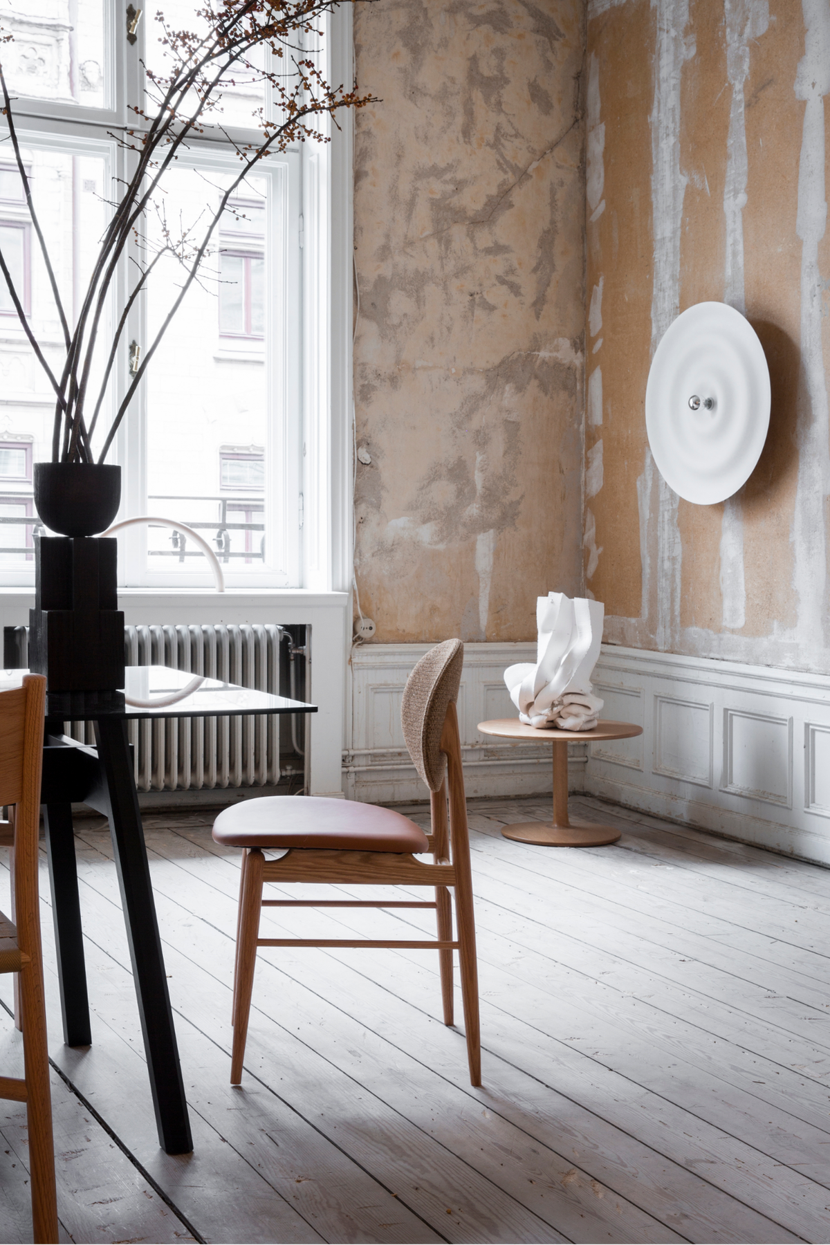 Outline Chair | Upholstered Seat and Wood Back
